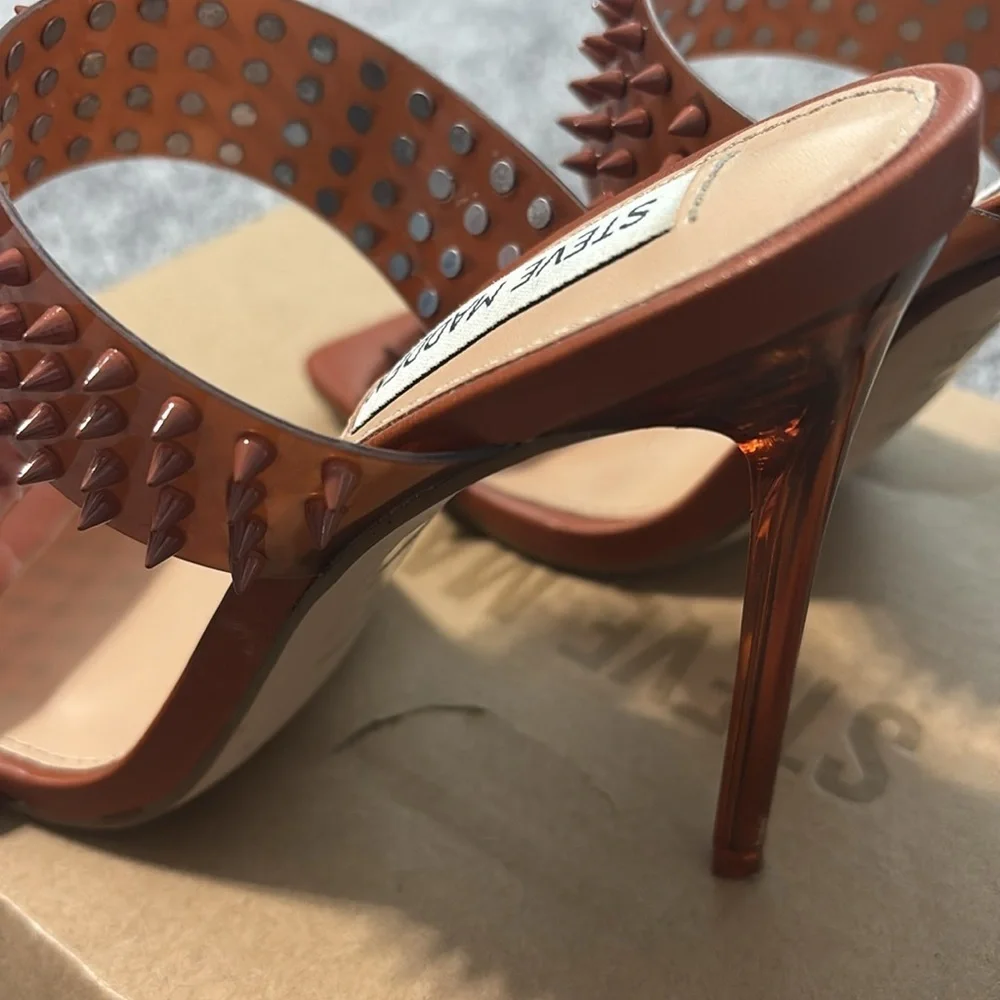 HOST PICK 🌟 GUC Steve Madden Luna Tan Studded Heels Size 6 - Picture 5 of 7